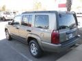 2006 Light Khaki Metallic Jeep Commander 4x4  photo #3