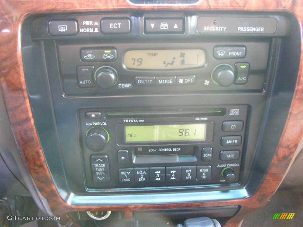 1999 4Runner Limited 4x4 - Millennium Silver Metallic / Oak photo #10