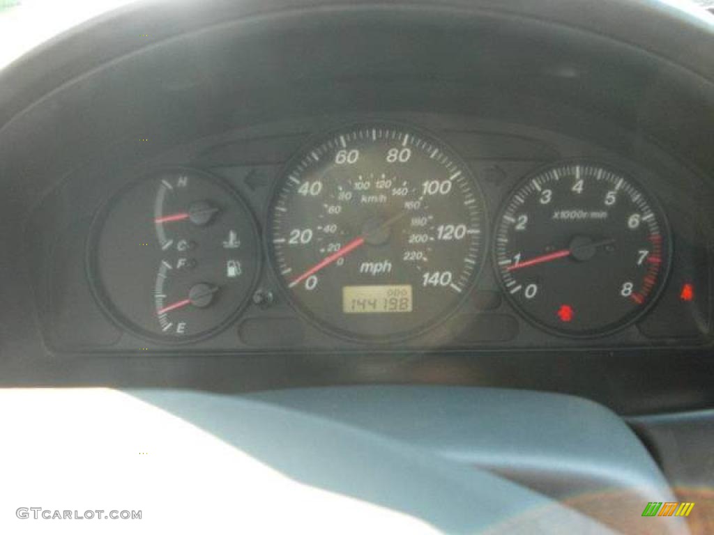 2000 Protege ES - Highlight Silver Metallic / Gray photo #13