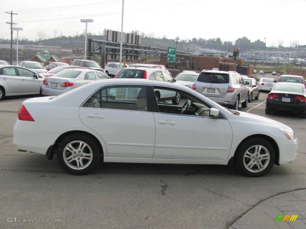 2007 Accord EX-L Sedan - Taffeta White / Ivory photo #7