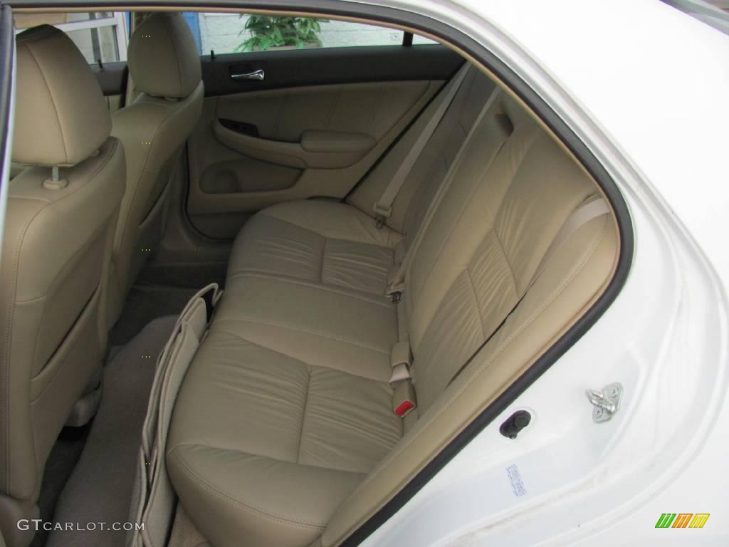 2007 Accord EX-L Sedan - Taffeta White / Ivory photo #11