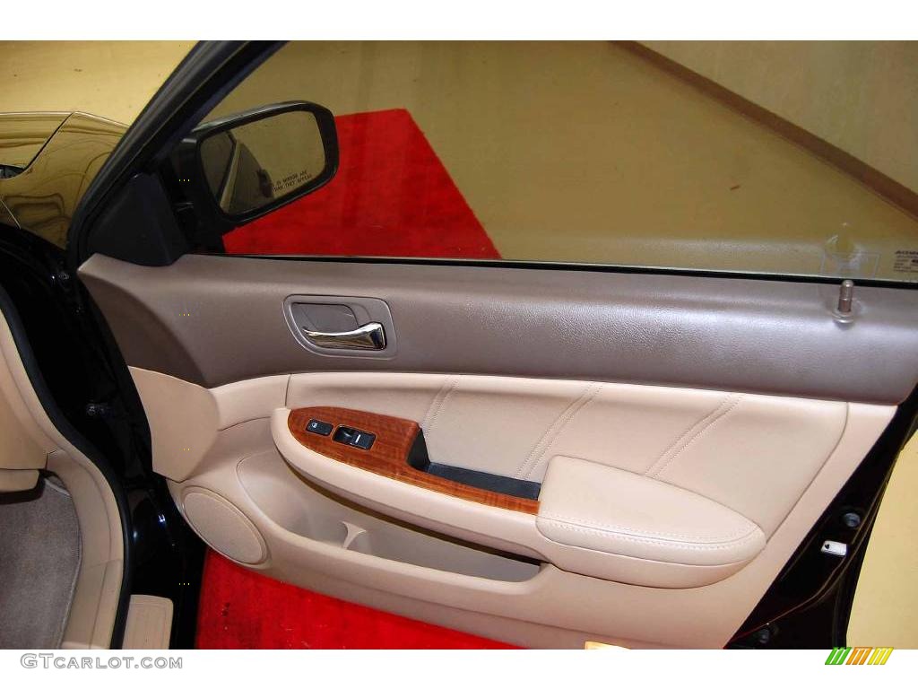 2006 Accord EX-L Sedan - Nighthawk Black Pearl / Ivory photo #25