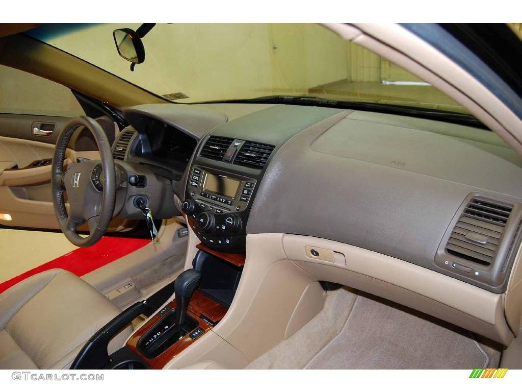 2006 Accord EX-L Sedan - Nighthawk Black Pearl / Ivory photo #27