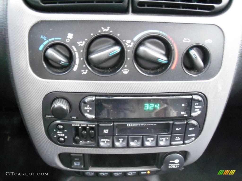 2002 Neon SXT - Black Clearcoat / Dark Slate Gray photo #4
