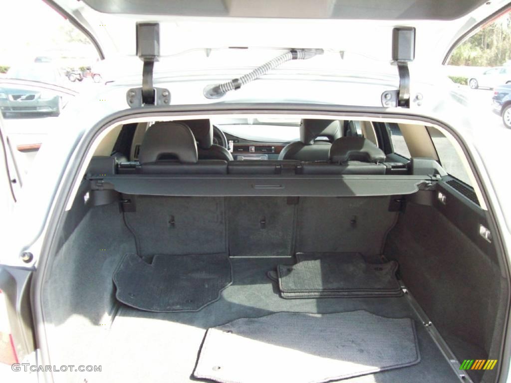 2009 V70 3.2 - Electric Silver Metallic / Off Black photo #17