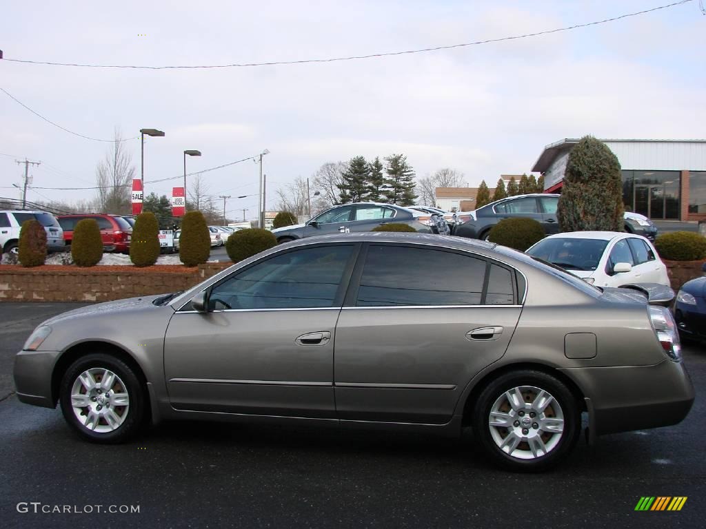2005 Altima 2.5 S - Polished Pewter Metallic / Frost Gray photo #2