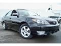 Black - Camry SE Photo No. 26