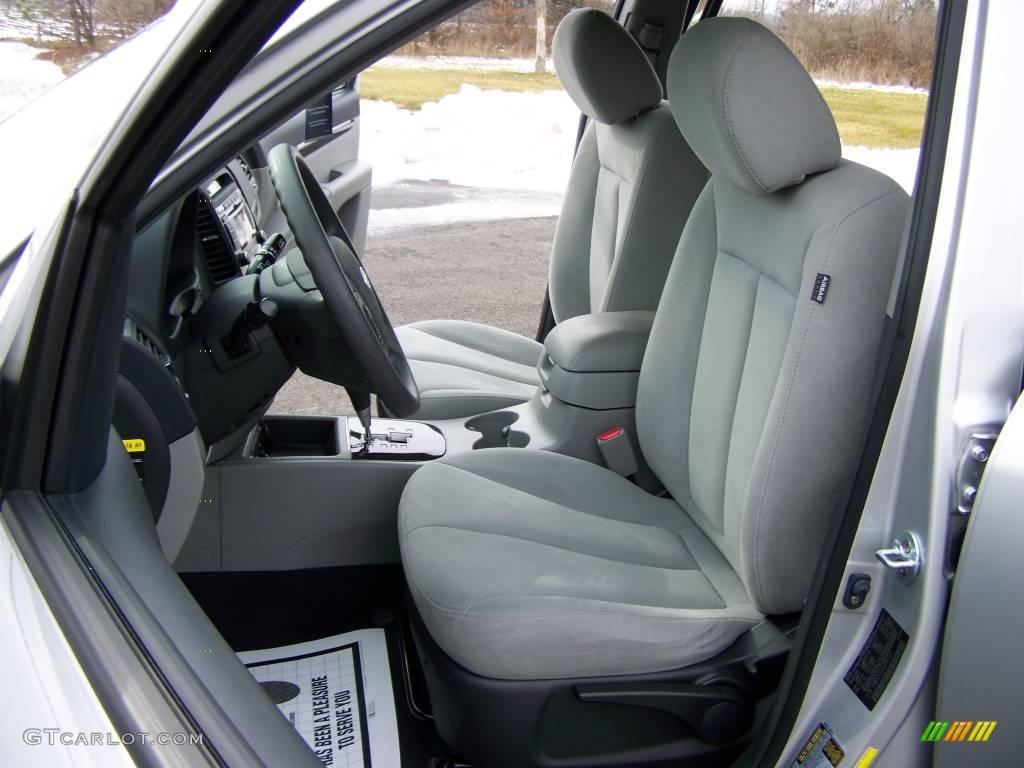 2009 Santa Fe GLS - Bright Silver / Gray photo #9