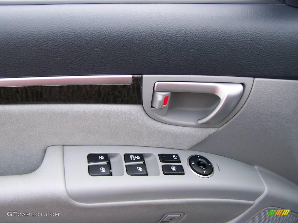2009 Santa Fe GLS - Bright Silver / Gray photo #10