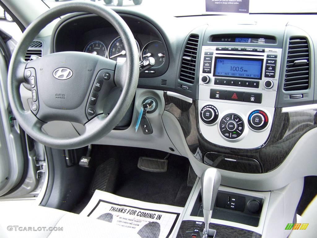 2009 Santa Fe GLS - Bright Silver / Gray photo #15