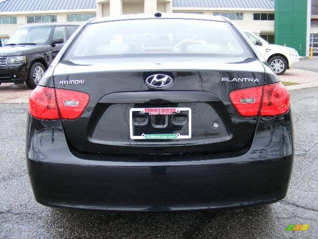 2009 Elantra SE Sedan - Black Pearl / Gray photo #4