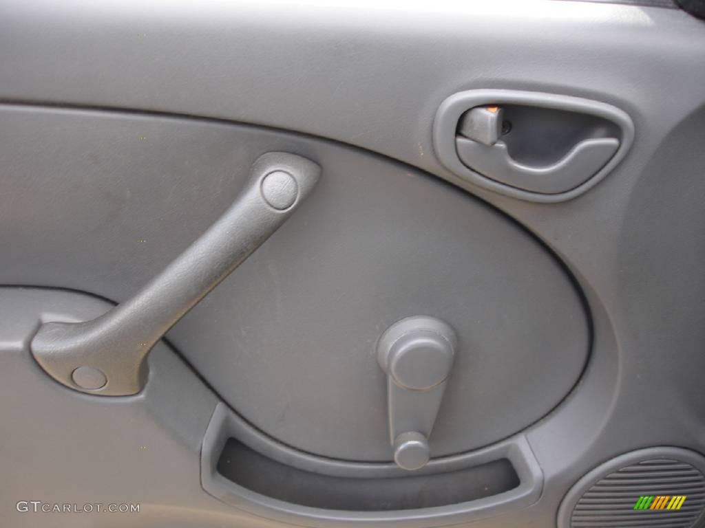 2000 Metro LSi Coupe - Dark Green Metallic / Gray photo #9