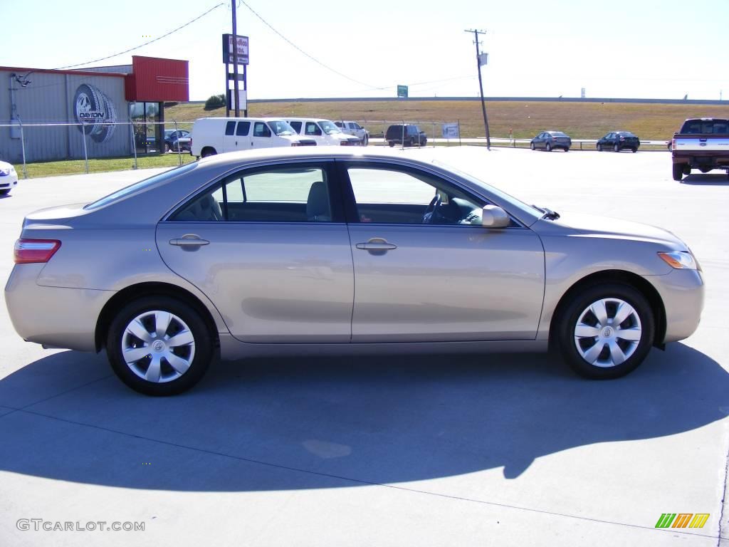 2008 Camry LE - Desert Sand Mica / Bisque photo #5