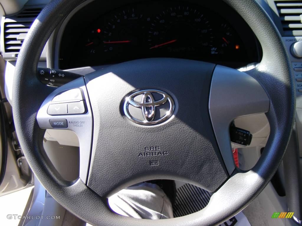 2008 Camry LE - Desert Sand Mica / Bisque photo #36