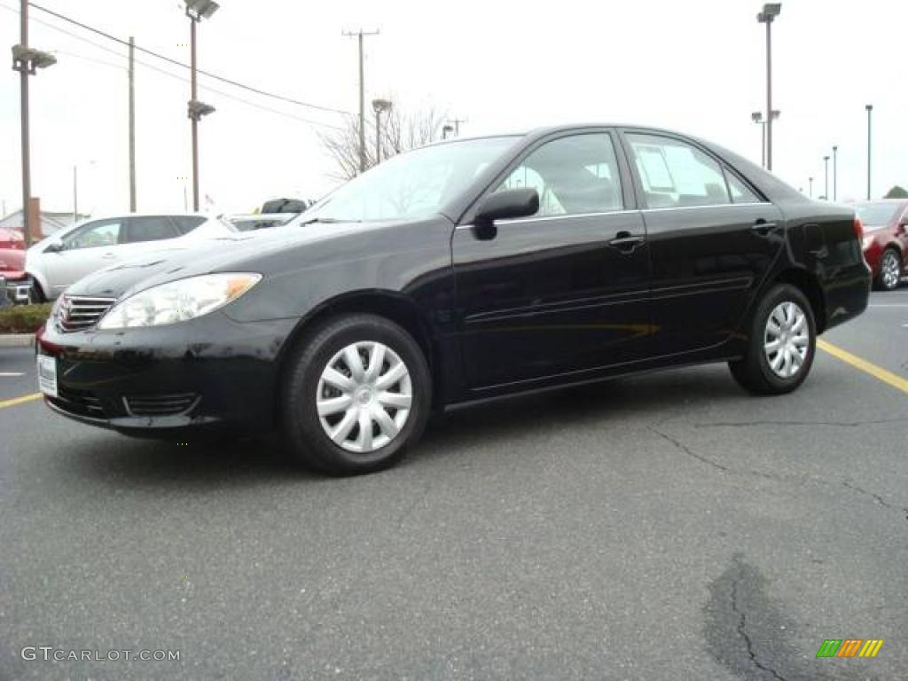 2006 Camry LE - Black / Taupe photo #2