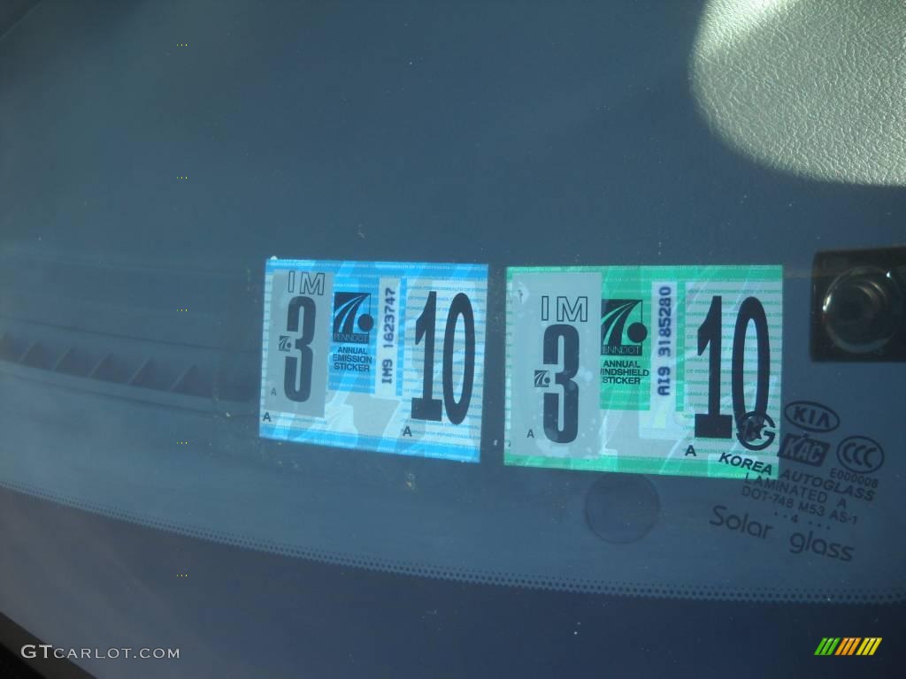 2005 Sorento LX 4WD - Ice Blue Metallic / Gray photo #14
