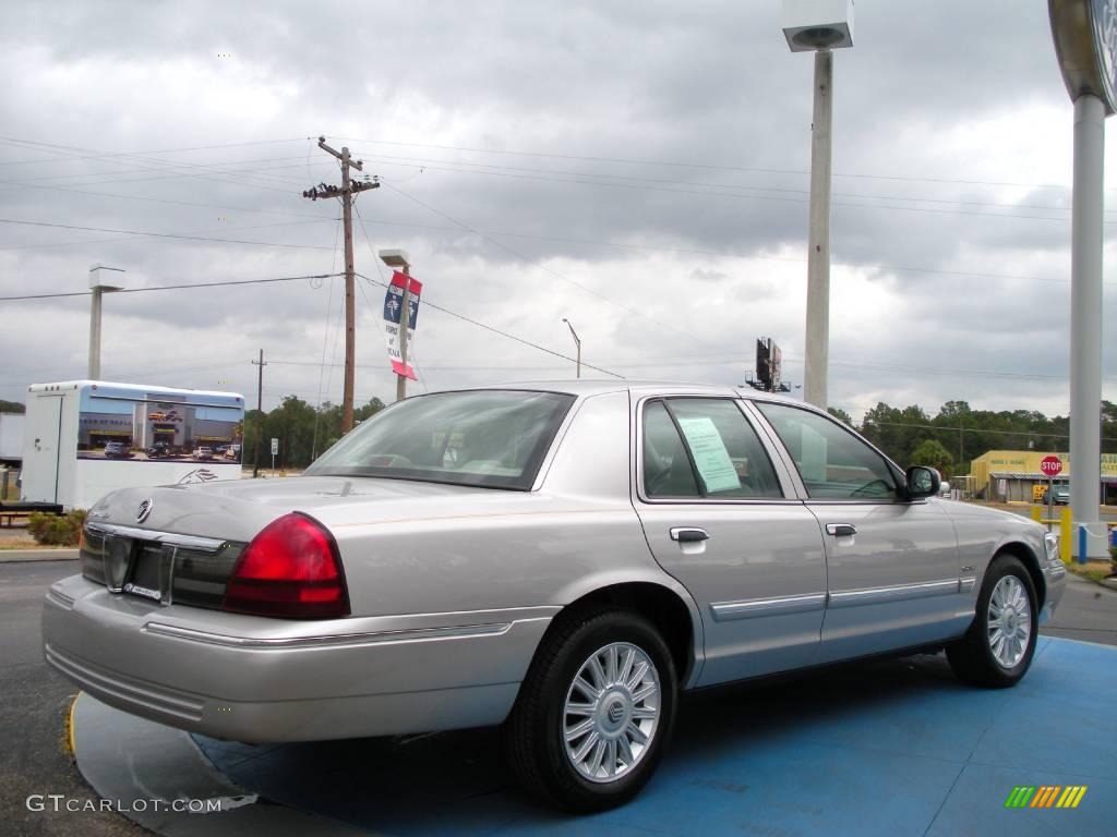 2009 Grand Marquis LS - Silver Birch Metallic / Medium Light Stone photo #5