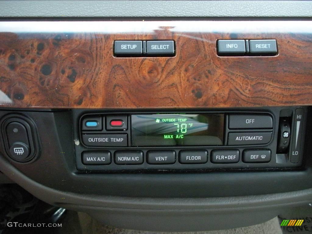 2009 Grand Marquis LS - Silver Birch Metallic / Medium Light Stone photo #23