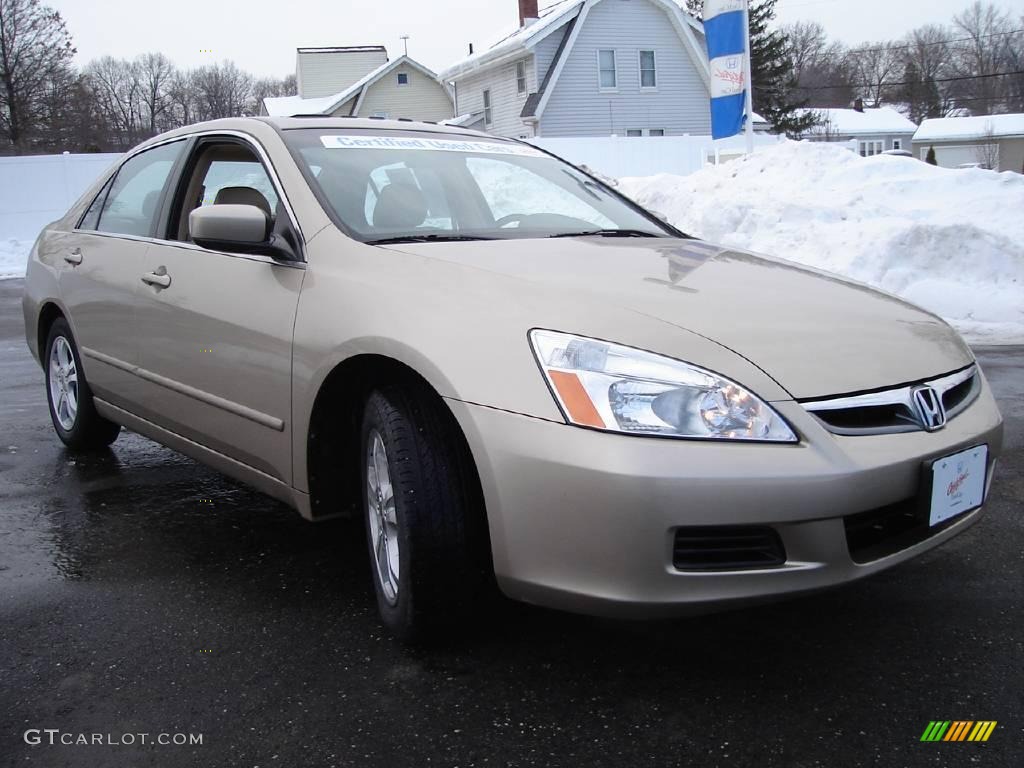 2006 Accord EX-L Sedan - Desert Mist Metallic / Ivory photo #7