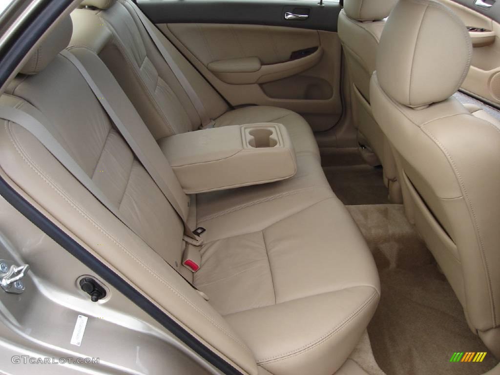 2006 Accord EX-L Sedan - Desert Mist Metallic / Ivory photo #15