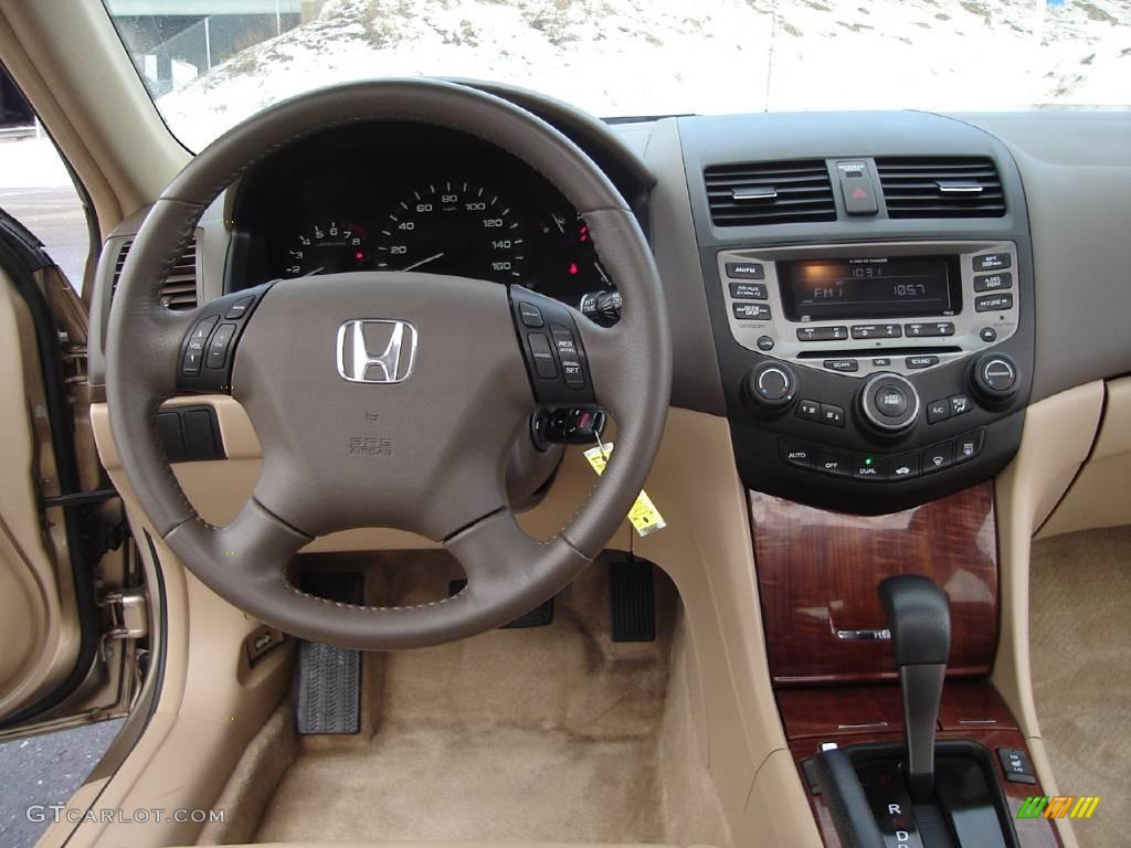 2006 Accord EX-L Sedan - Desert Mist Metallic / Ivory photo #17