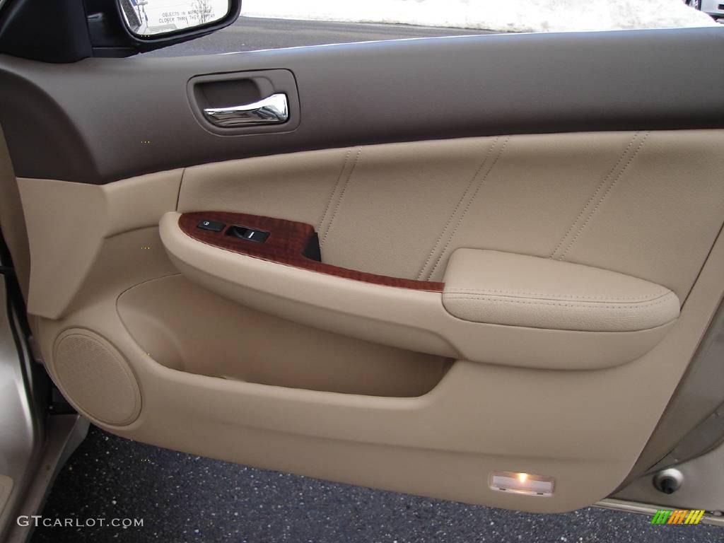 2006 Accord EX-L Sedan - Desert Mist Metallic / Ivory photo #18