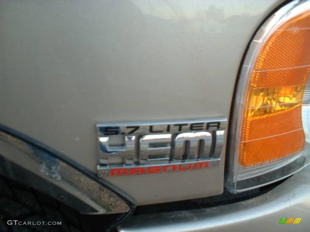 2005 Ram 1500 SLT Quad Cab - Light Almond Pearl / Taupe photo #4