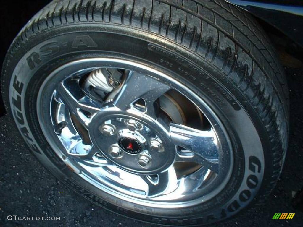 2004 Grand Am GT Sedan - Black / Dark Pewter photo #5