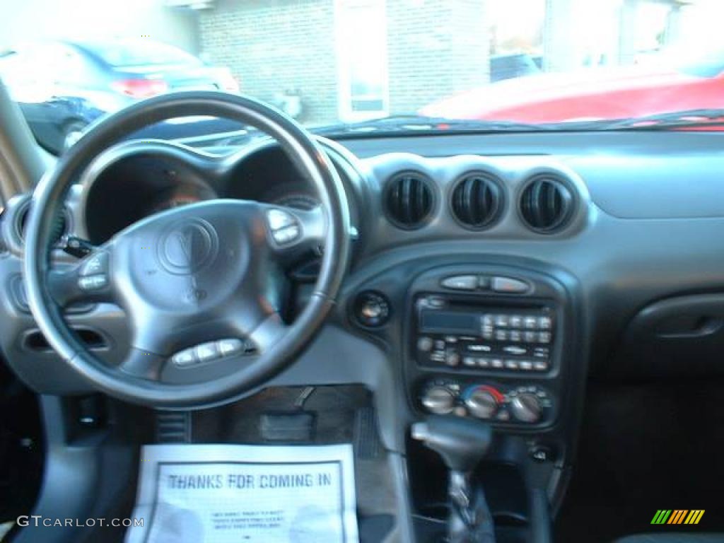 2004 Grand Am GT Sedan - Black / Dark Pewter photo #9