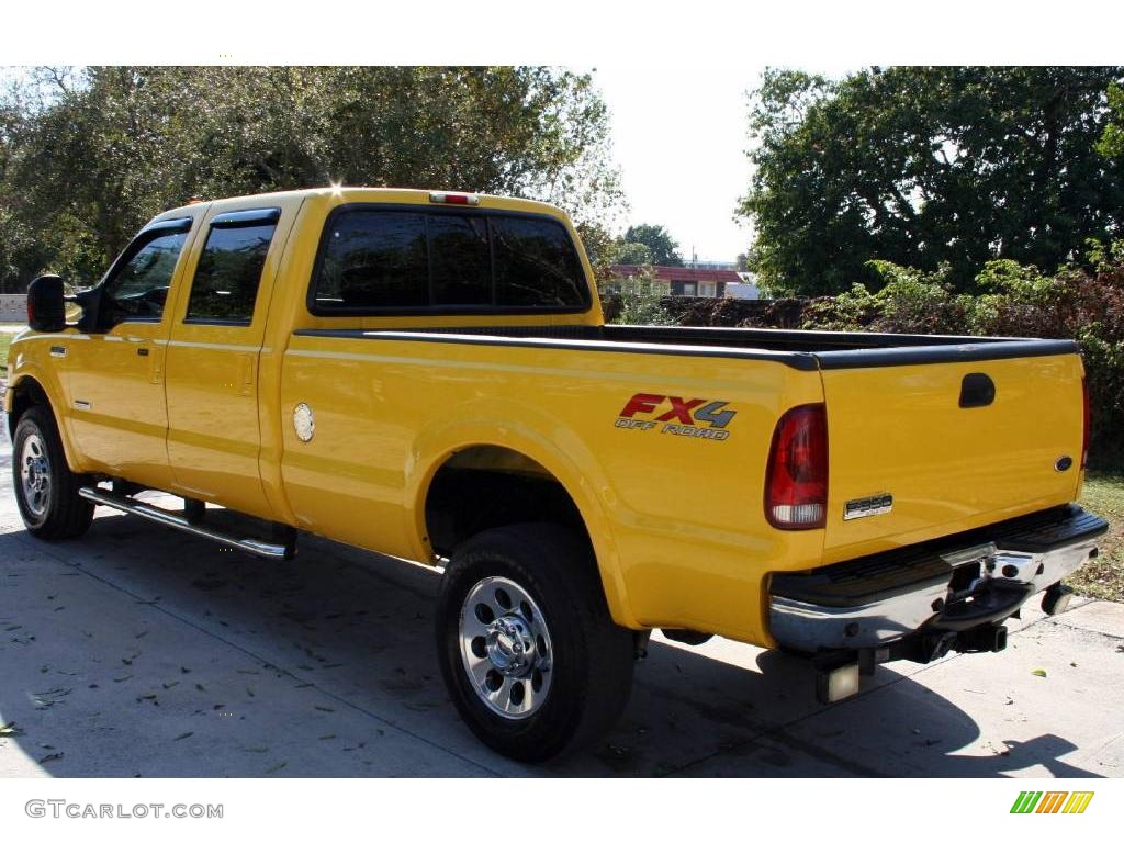 2005 F350 Super Duty FX4 Crew Cab 4x4 - Blazing Yellow / Black photo #4