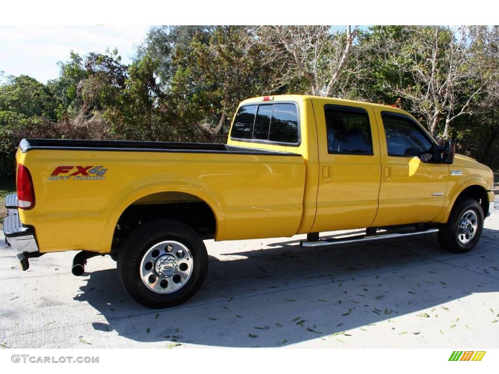 2005 F350 Super Duty FX4 Crew Cab 4x4 - Blazing Yellow / Black photo #6