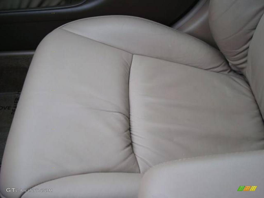 2003 RL 3.5 Sedan - Premium White Pearl / Parchment photo #23