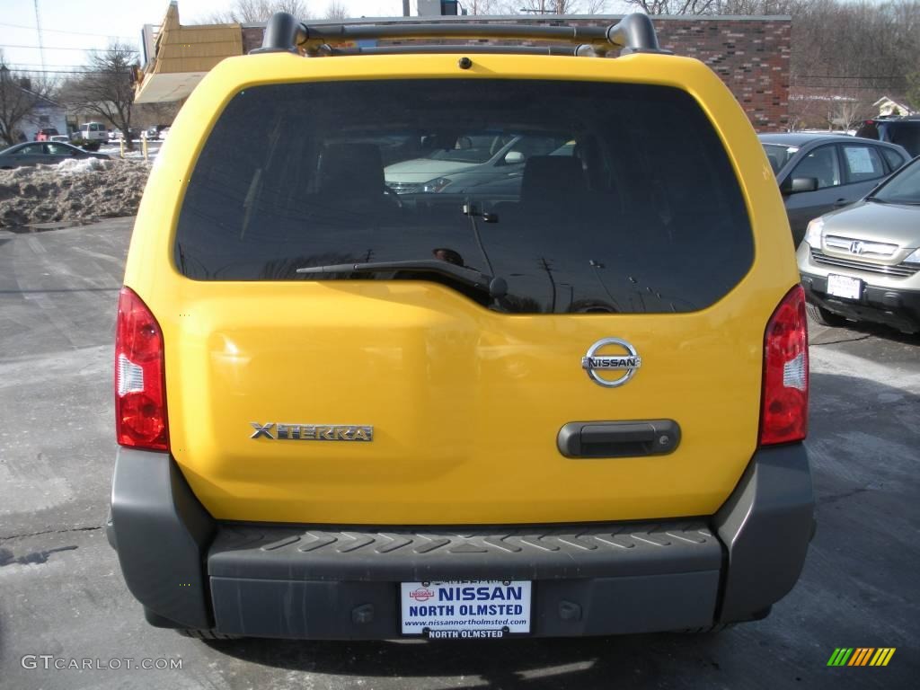 2005 Xterra S 4x4 - Solar Yellow / Steel/Graphite photo #6