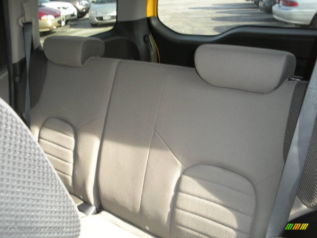 2005 Xterra S 4x4 - Solar Yellow / Steel/Graphite photo #20