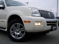 Oxford White - Mountaineer Premier AWD Photo No. 2