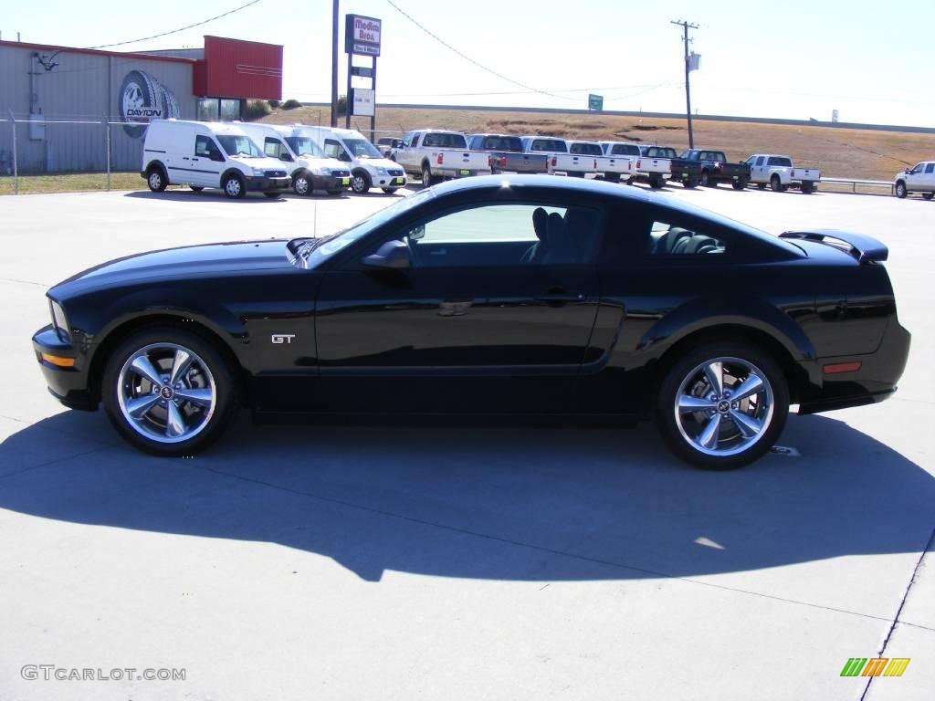 2008 Mustang GT Deluxe Coupe - Black / Dark Charcoal photo #6