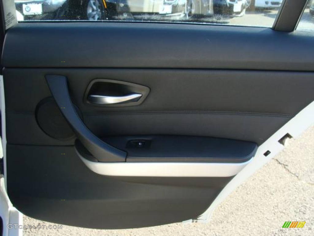2007 3 Series 335i Sedan - Alpine White / Black photo #19