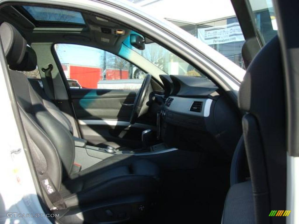 2007 3 Series 335i Sedan - Alpine White / Black photo #22