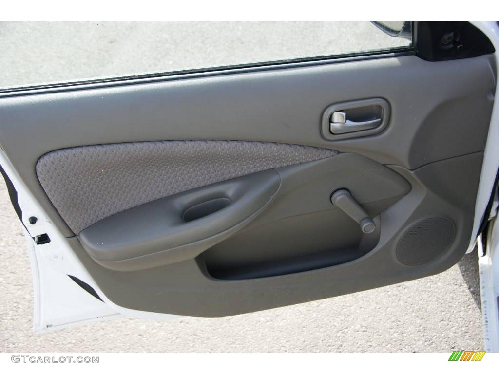 2005 Sentra 1.8 - Cloud White / Sage photo #9
