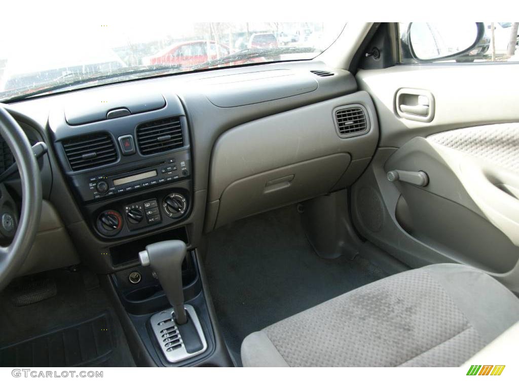 2005 Sentra 1.8 - Cloud White / Sage photo #11