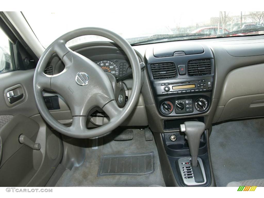 2005 Sentra 1.8 - Cloud White / Sage photo #12
