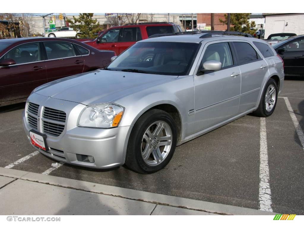 2005 Magnum R/T - Bright Silver Metallic / Dark Slate Gray/Light Graystone photo #1