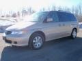 2002 Mesa Beige Metallic Honda Odyssey EX-L  photo #1