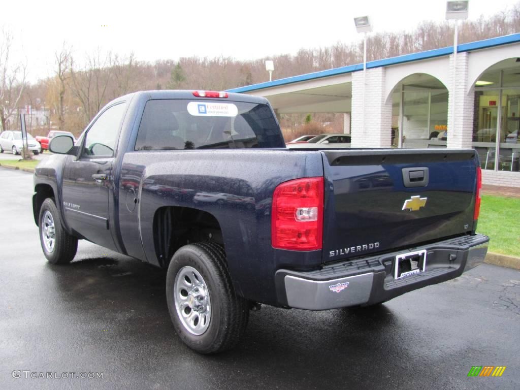 2009 Silverado 1500 LT Regular Cab - Imperial Blue Metallic / Light Titanium photo #4