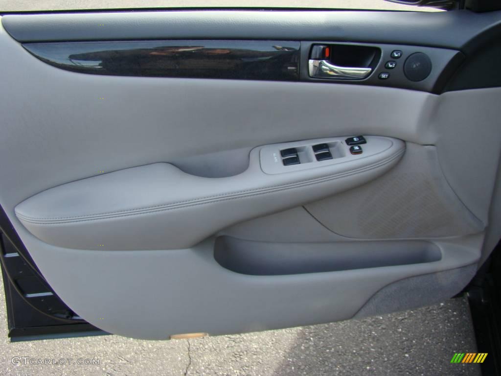 2004 ES 330 - Graphite Metallic / Light Charcoal photo #7