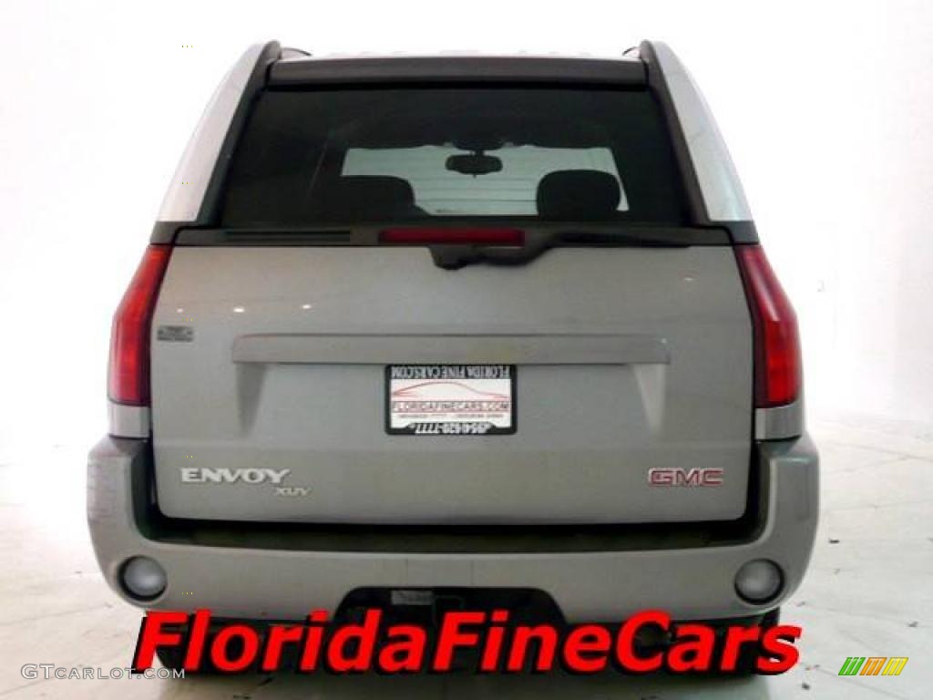 2005 Envoy XUV SLE - Steel Grey Metallic / Light Gray photo #6