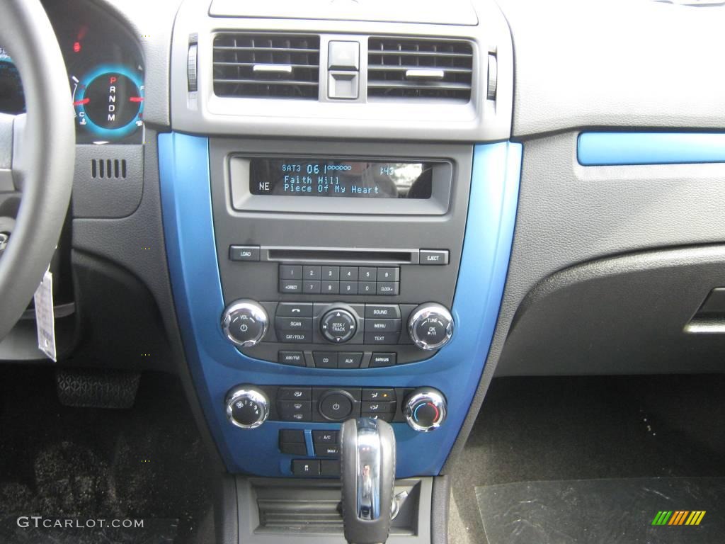 2010 Fusion Sport - Sport Blue Metallic / Charcoal Black/Sport Blue photo #4