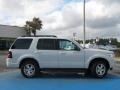 2010 White Suede Ford Explorer XLT  photo #2