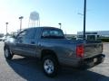 Mineral Gray Metallic - Dakota SXT Crew Cab Photo No. 3