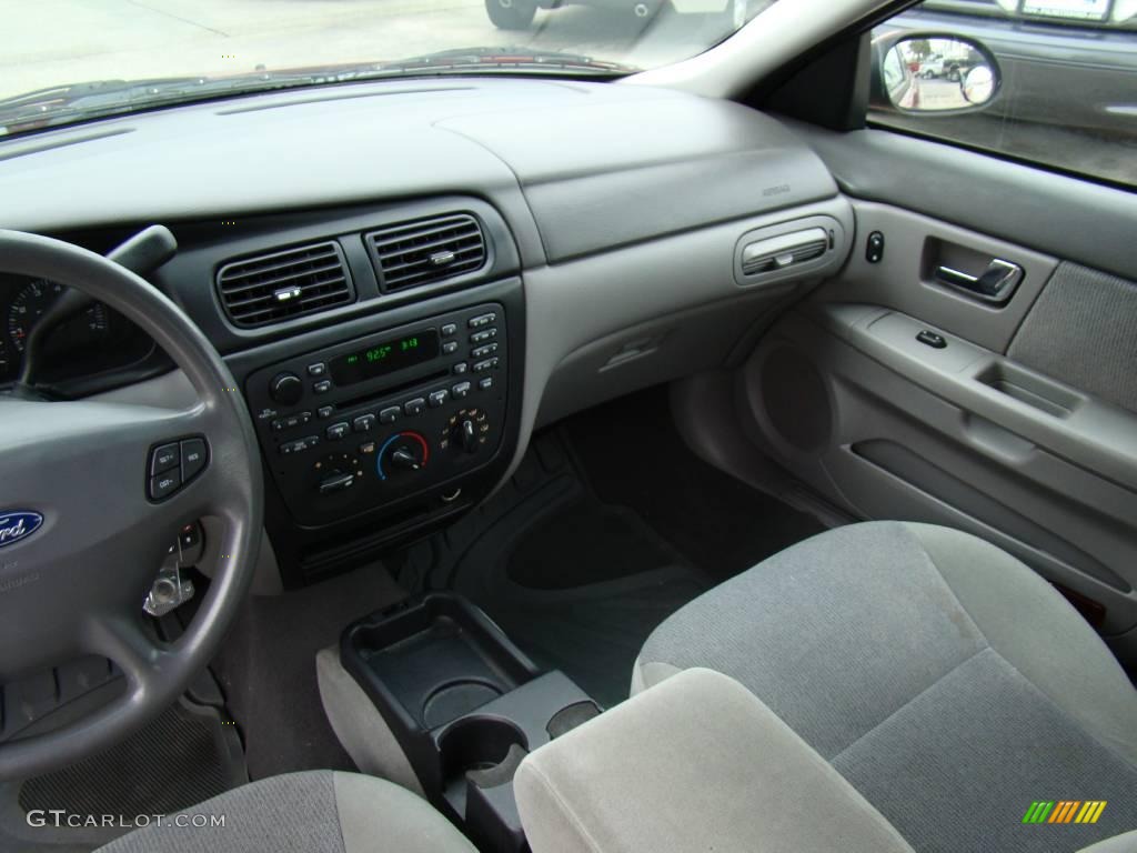 2000 Taurus SES - Toreador Red Metallic / Medium Graphite photo #15